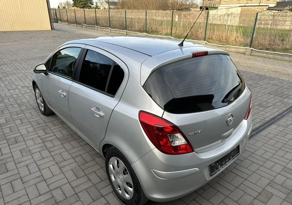 Opel Corsa cena 22500 przebieg: 196000, rok produkcji 2013 z Zabrze małe 211